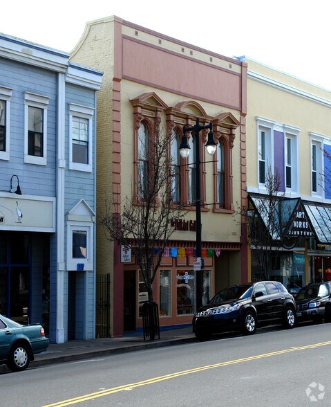 More Photos Of 1321-1323 4th St, San Rafael Storefront Retail Office For Sale