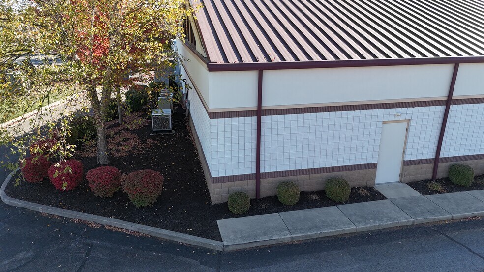 More Photos Of 2108 IFCU Way, Lafayette Storefront For Lease