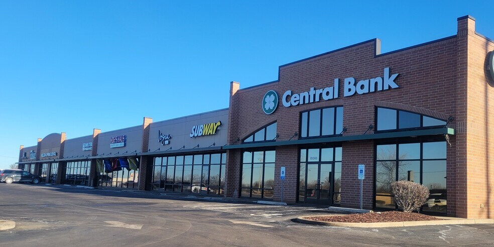 Primary Photo Of 800-810 O Fallon Rd, Saint Charles Unknown For Lease