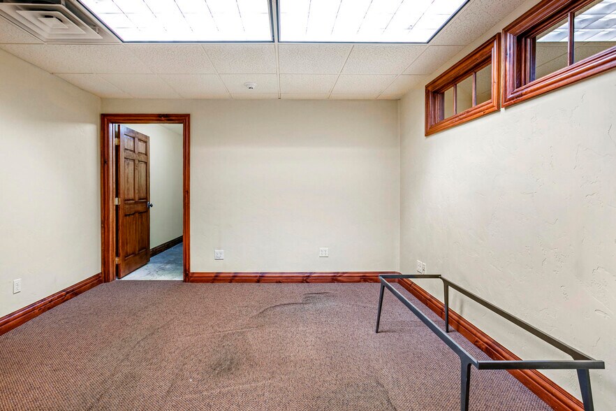 More Photos Of 30 Benchmark Rd, Avon Office For Sale