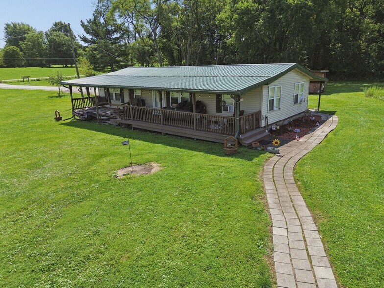 More Photos Of 7271 National Rd SW, Pataskala Freestanding For Sale