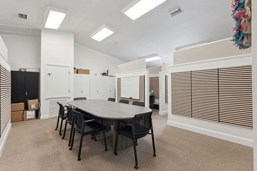 More Photos Of 1150 N Ronald Reagan Blvd, Longwood Office Residential For Sale