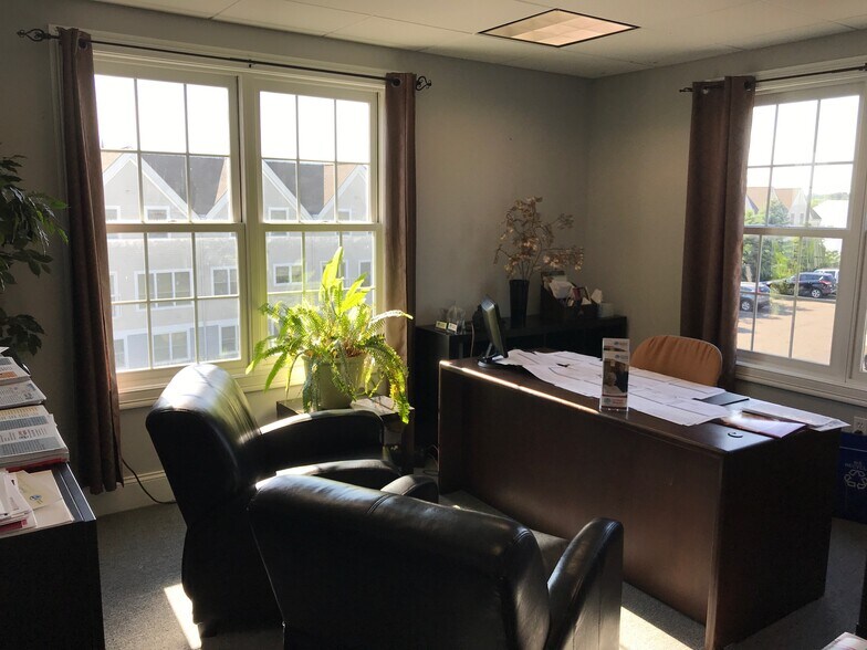 More Photos Of 124 East Ave, Norwalk Medical For Lease