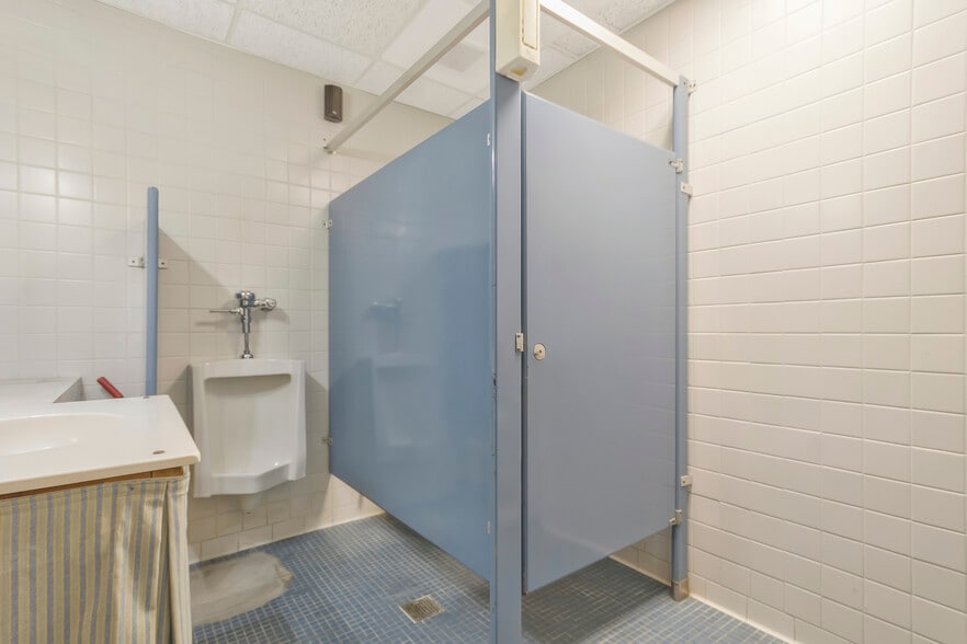 More Photos Of 130 Heritage Blvd, Fort Mill Religious Facility For Sale