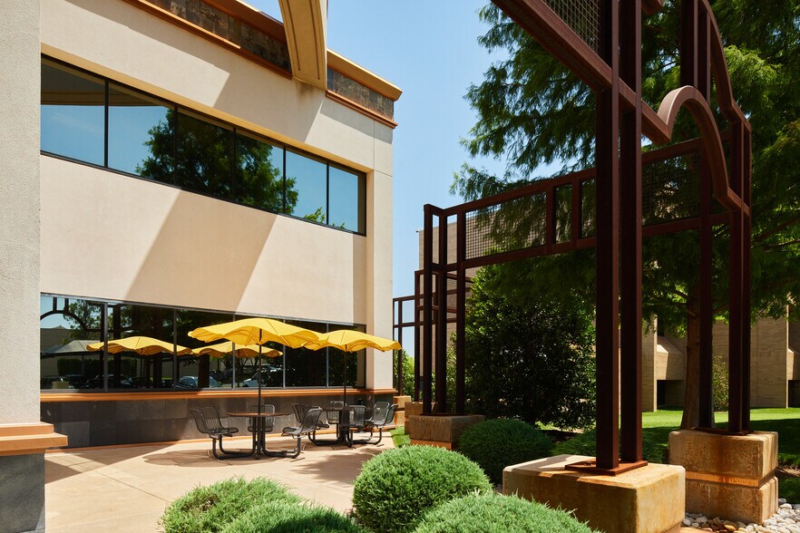 More Photos Of 3600 NW 138th St, Oklahoma City Medical For Lease