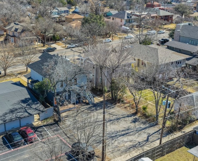 More Photos Of 729 N Bishop Ave, Dallas Office For Sale