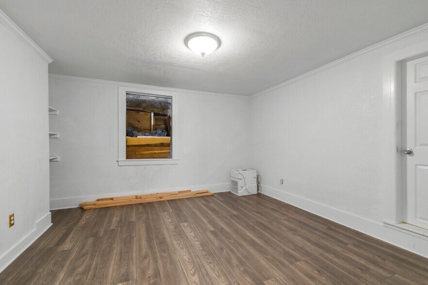 More Photos Of 617 Main St, Klamath Falls Storefront Retail Residential For Sale