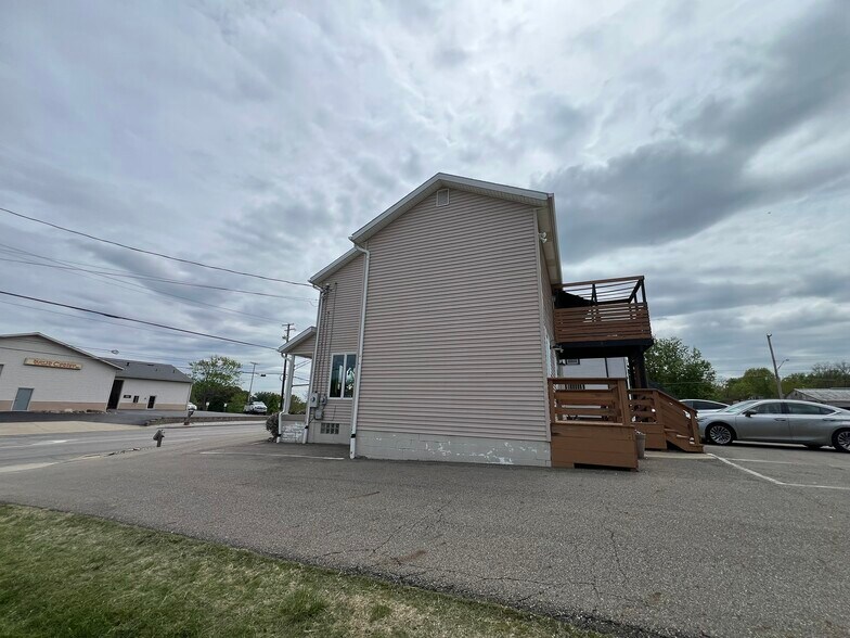 More Photos Of 8433 Cleveland Ave NW, Canton General Retail For Sale