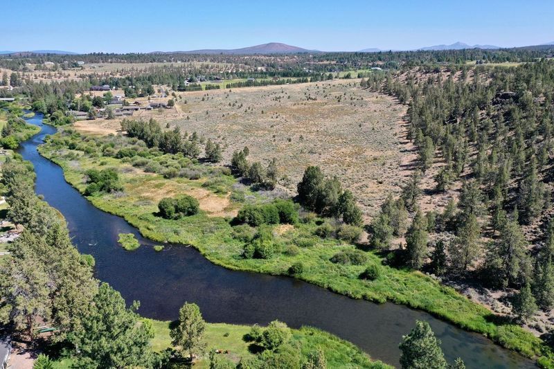 More Photos Of 19975 Tumalo Rd, Bend Land For Sale