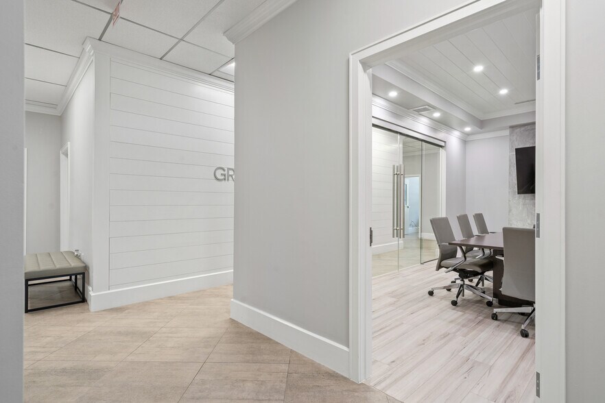 More Photos Of 2651 20th St, Vero Beach Medical For Sale