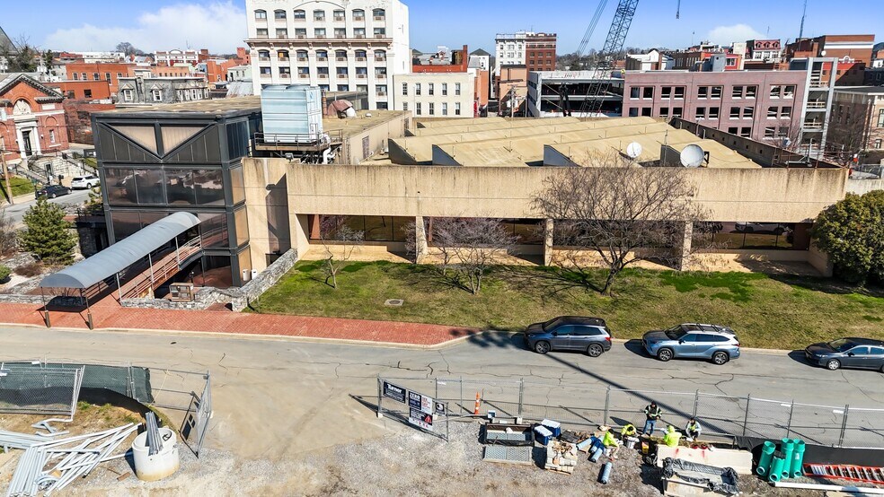 More Photos Of 100 Summit Ave, Hagerstown Office For Sale