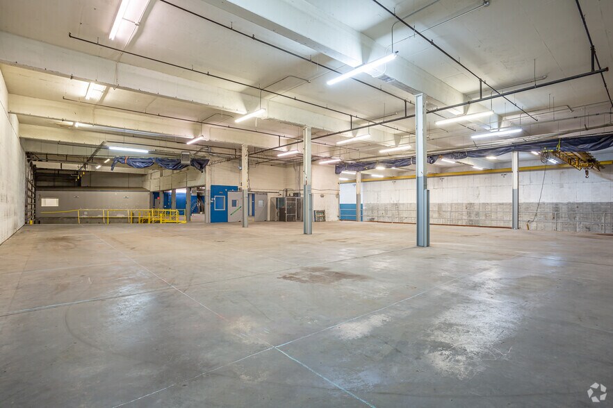 More Photos Of 1315 W 12th St, Kansas City Warehouse For Sale