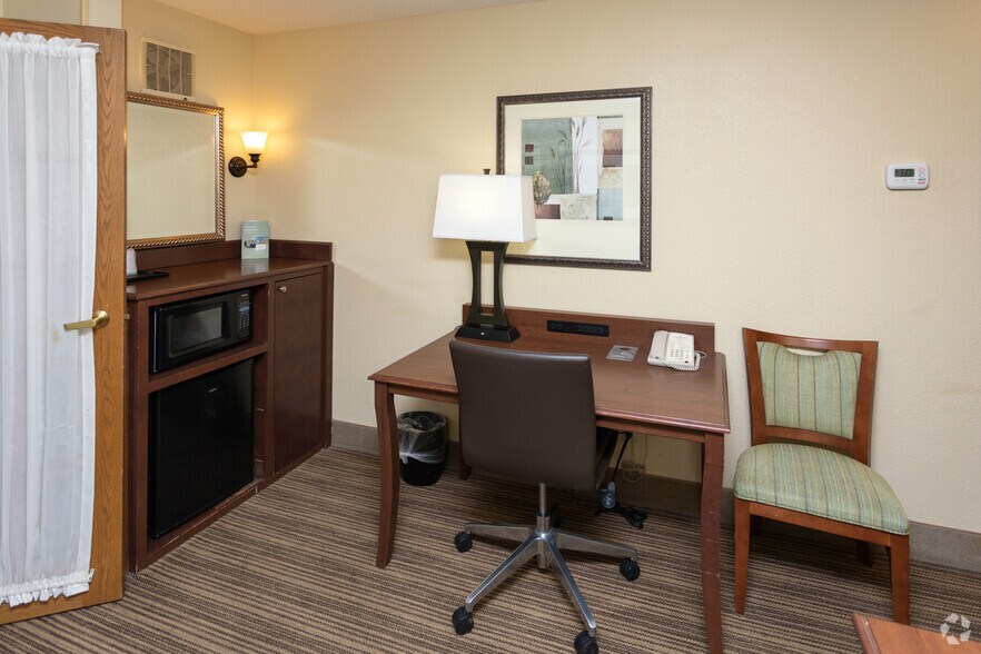 More Photos Of 4323 Highway 52 N, Rochester Hotel For Sale