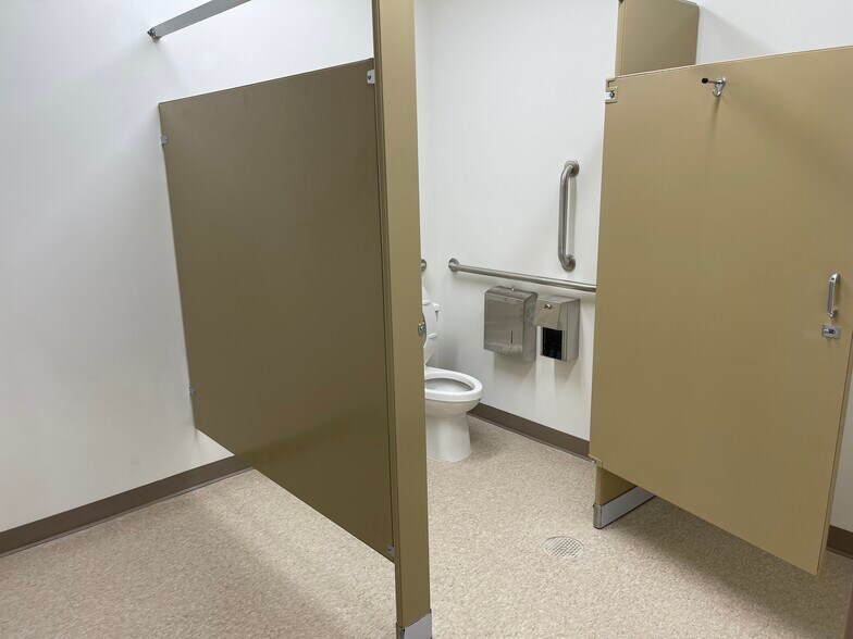 More Photos Of 343 Old Georges Rd, North Brunswick Medical For Lease