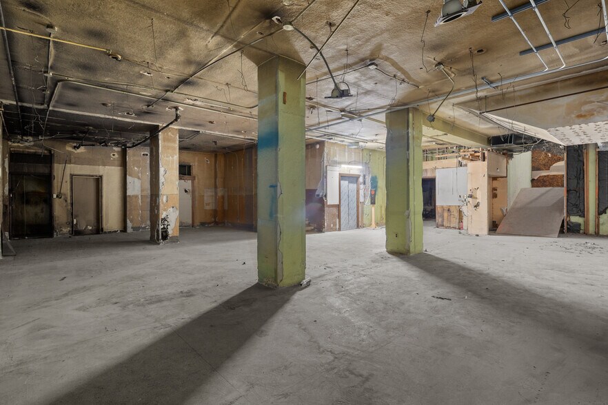 More Photos Of 315 Seneca St, Seattle Hotel For Sale