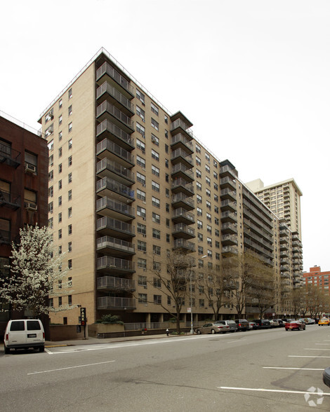 Primary Photo Of 50 W 97th St, New York Apartments For Lease