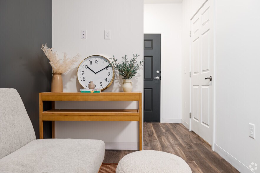 More Photos Of 950 S Washington St, Salt Lake City Apartments For Sale