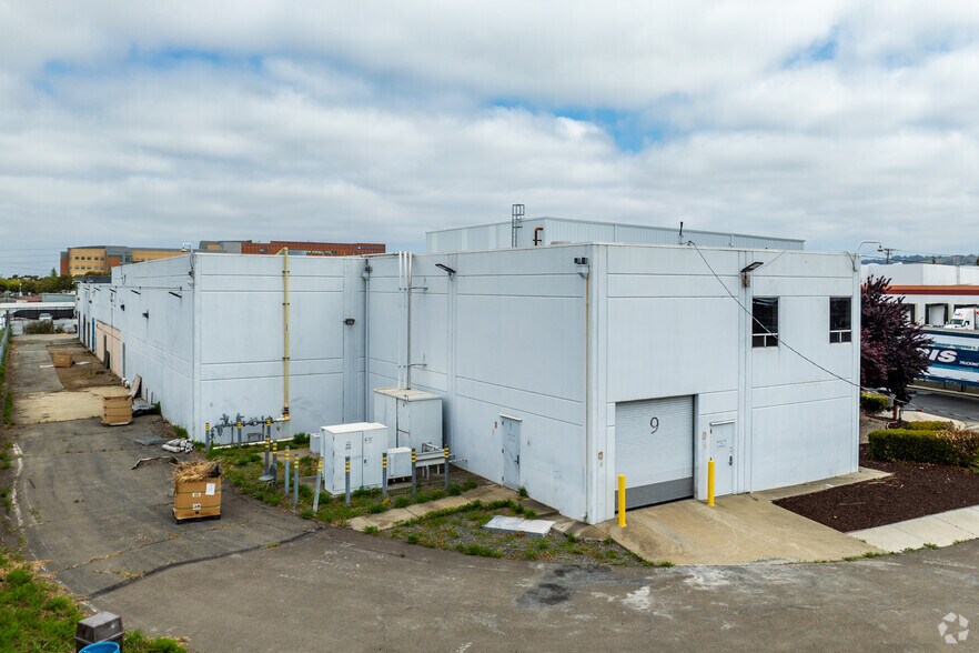 More Photos Of 1799 Factor Ave, San Leandro Manufacturing For Lease
