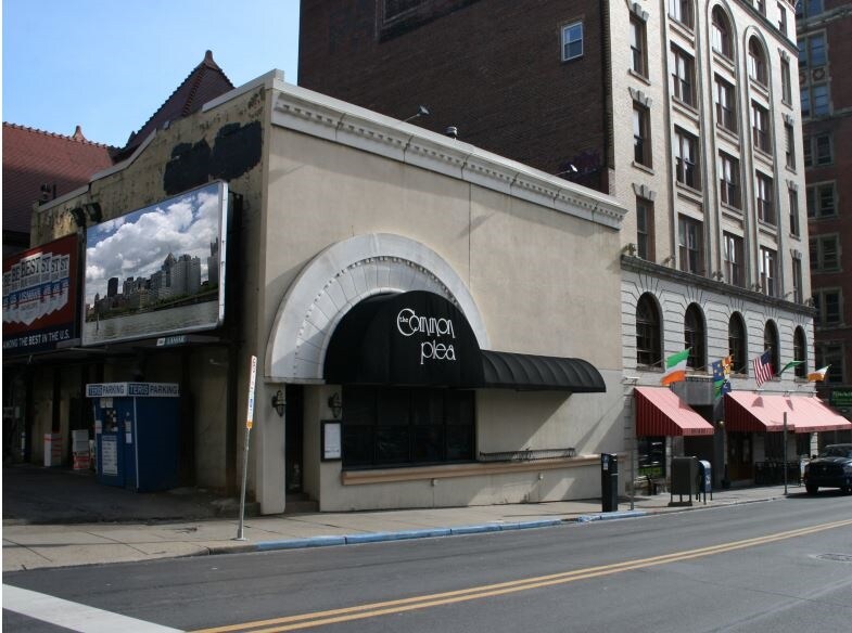 More Photos Of 310 Ross St, Pittsburgh Restaurant For Sale