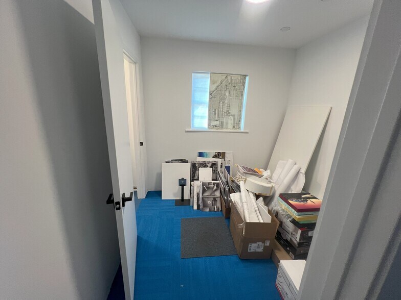 More Photos Of 2303 Line Ave, Shreveport Office For Sale