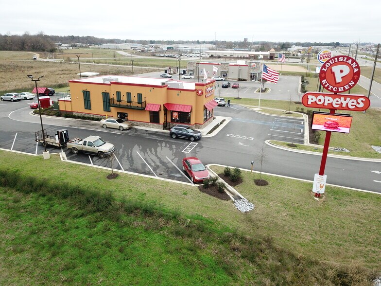 More Photos Of 876 N Eastern Blvd, Montgomery Fast Food For Sale
