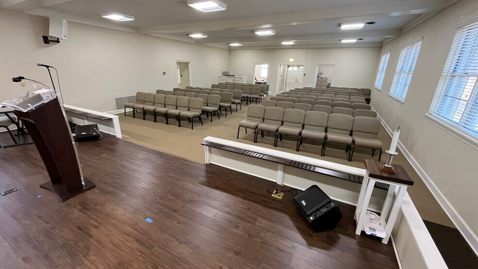 More Photos Of 3898 Kernersville Rd, Winston-Salem Specialty For Sale