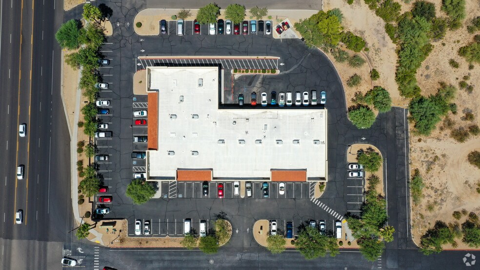 More Photos Of 1295 W Duval Mine Rd, Green Valley Freestanding For Lease