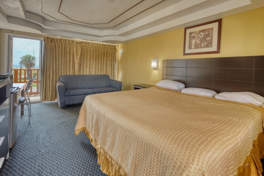 More Photos Of 3615 Timon Blvd, Corpus Christi Hotel For Sale