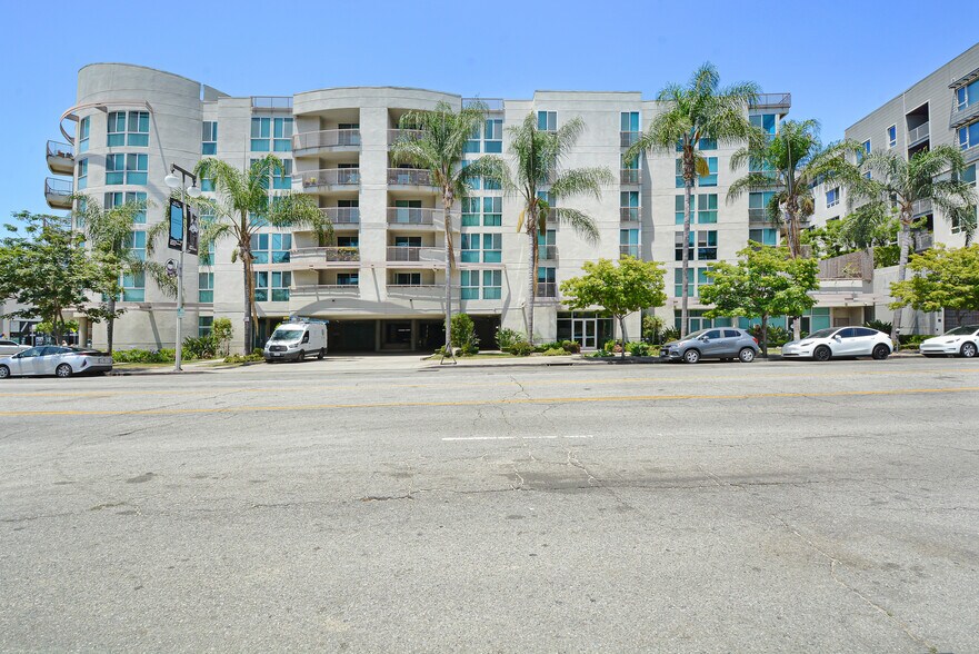 More Photos Of 261-269 S San Pedro St, Los Angeles Apartments For Sale