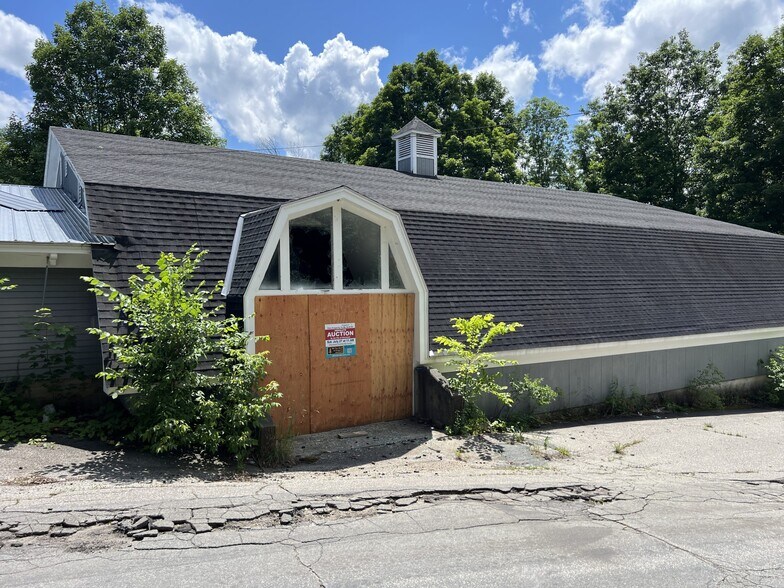 More Photos Of 32 Lafayette St, Claremont Freestanding For Sale