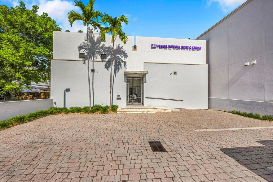 Primary Photo Of 133 Grand Ave, Miami Office For Lease