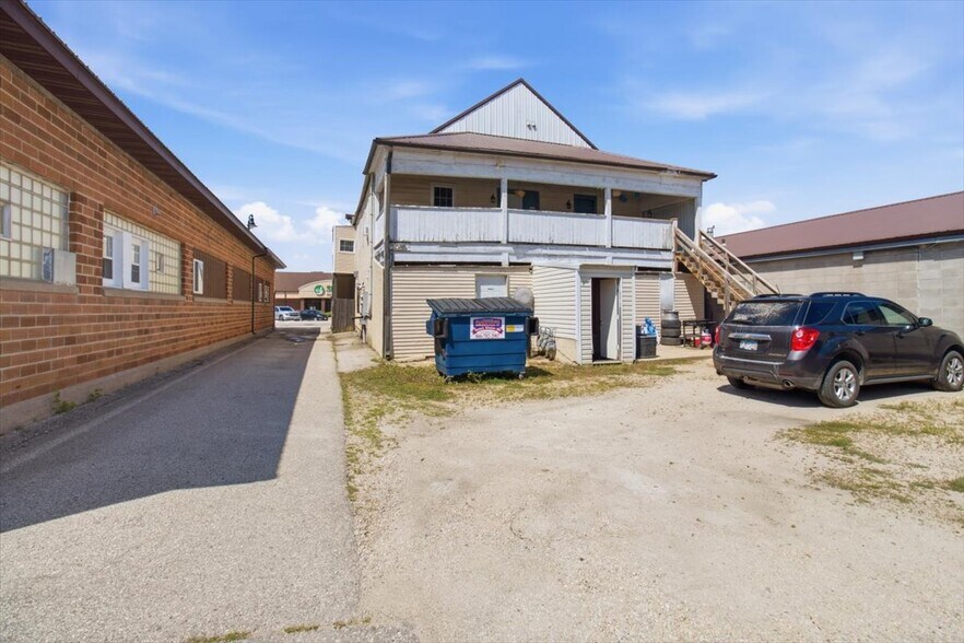 More Photos Of 116 W Jessie St, Rushford Storefront Retail Residential For Sale