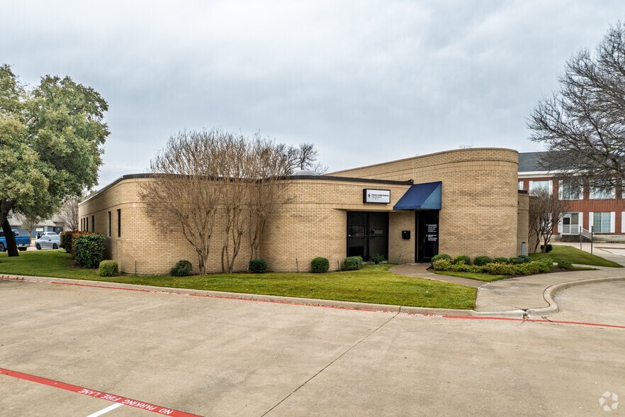 More Photos Of 2200-2202 W Spring Creek Pky, Plano Office For Lease