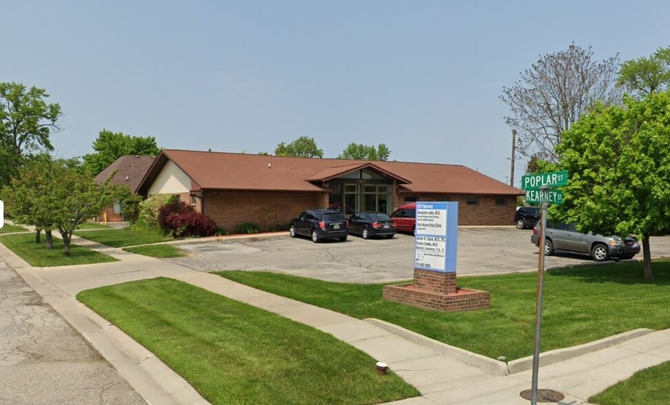 Primary Photo Of 1217 Kearney St, Port Huron Office For Sale