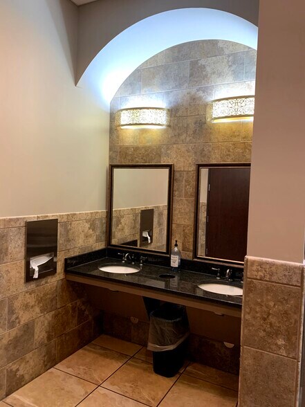 More Photos Of 2501 S Ranch Road 620, Austin Unknown For Lease