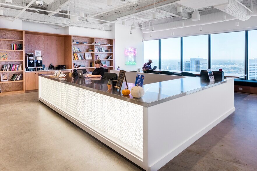 More Photos Of 101 Marietta St NW, Atlanta Office For Lease