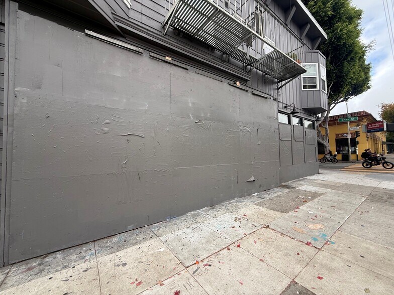 More Photos Of 2851 24th St, San Francisco Storefront Retail Residential For Lease