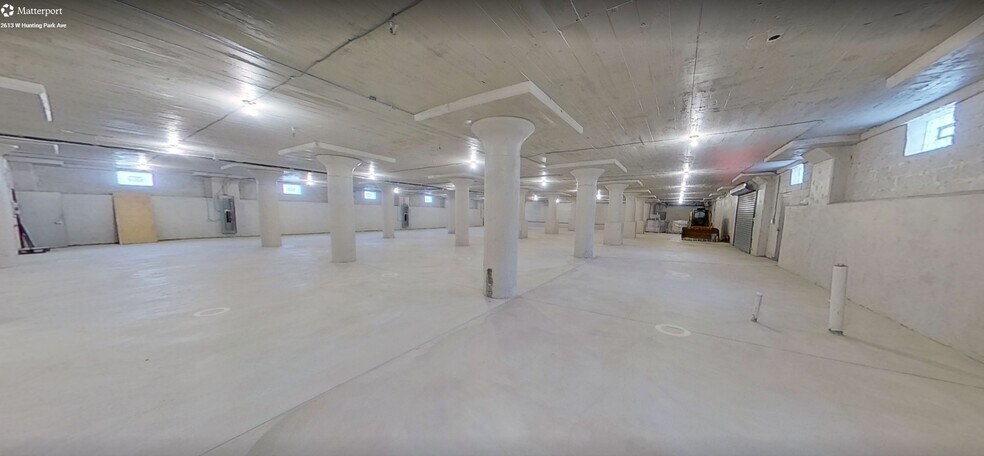 More Photos Of 2613 W Hunting Park Ave, Philadelphia Light Distribution For Lease