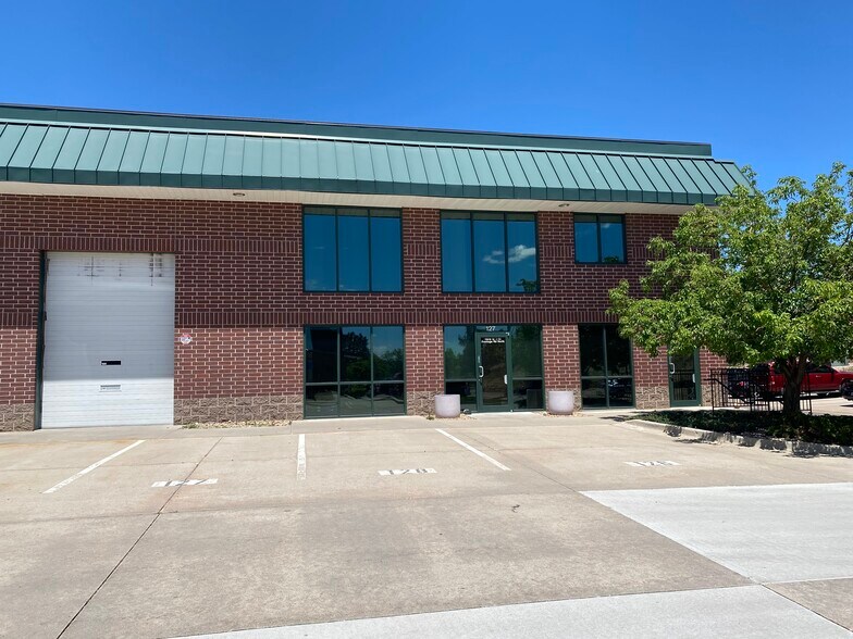 More Photos Of 11919 W I-70 N, Wheat Ridge Warehouse For Sale