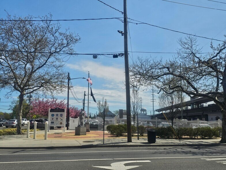 More Photos Of 1800 Great Neck Rd, Copiague Apartments For Lease