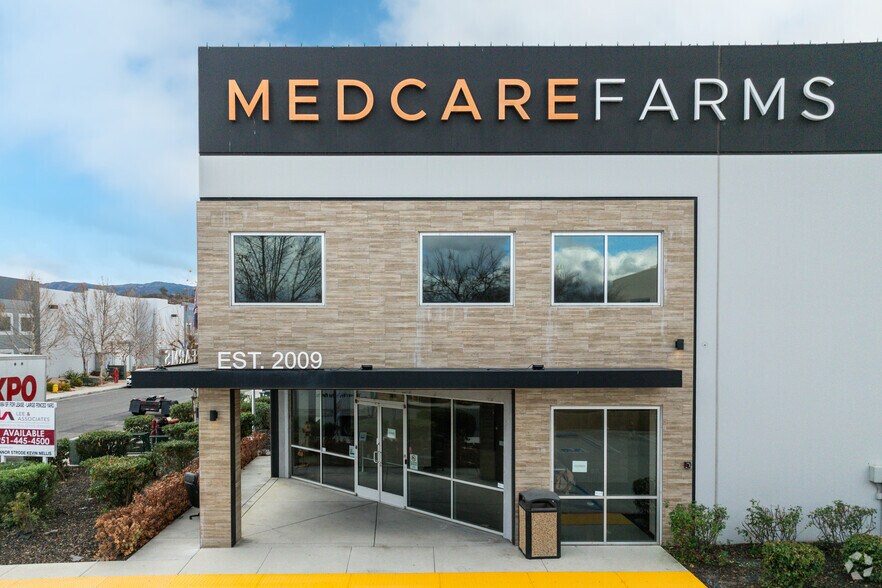 More Photos Of 29395 Hunco Way, Lake Elsinore Warehouse For Sale