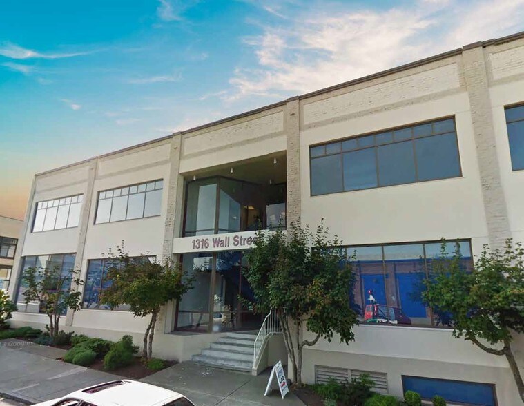 More Photos Of 1316 Wall St, Everett Office For Sale