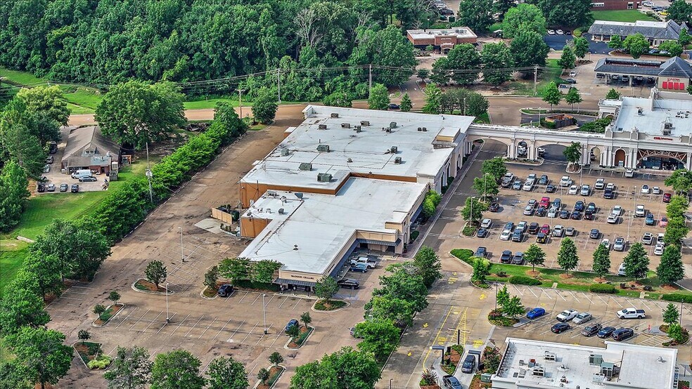 More Photos Of 1020-1038 Highway 51, Madison Unknown For Lease