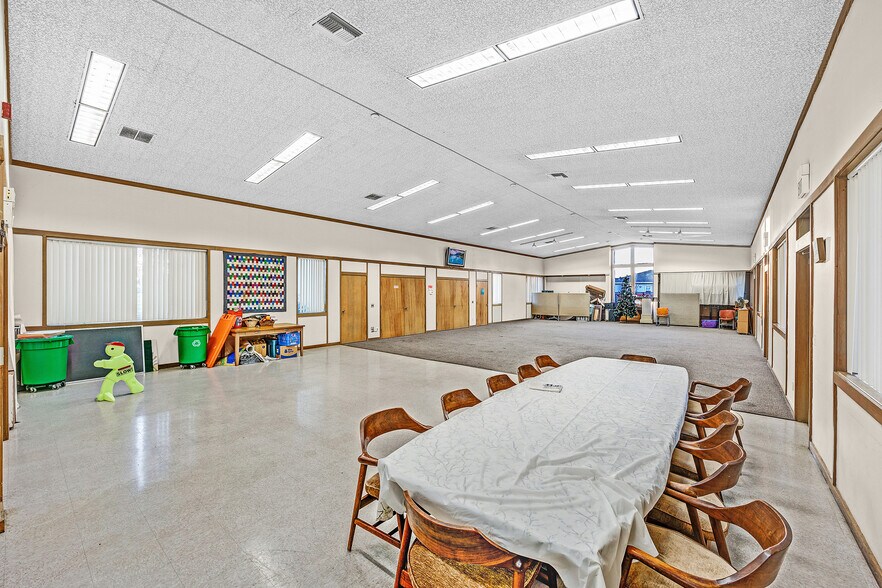 More Photos Of 35660 Cedar Blvd, Newark Religious Facility For Sale