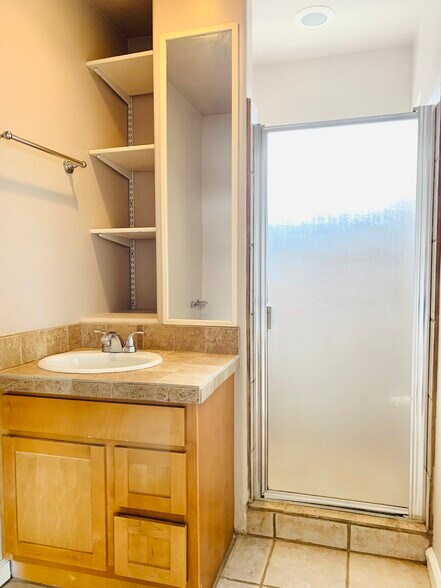 More Photos Of 1179 Felspar St, San Diego Apartments For Sale