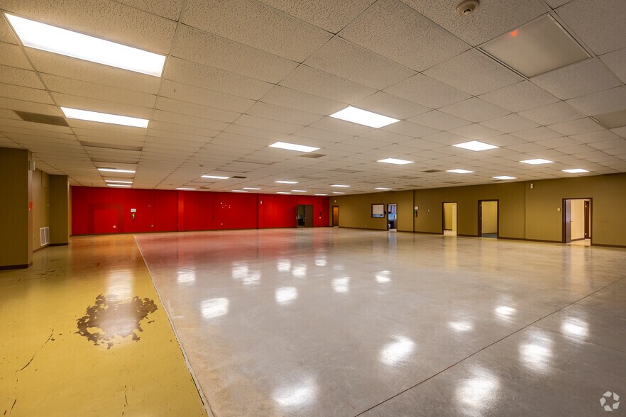 More Photos Of 3802-3806 Interstate 27, Lubbock Office For Sale