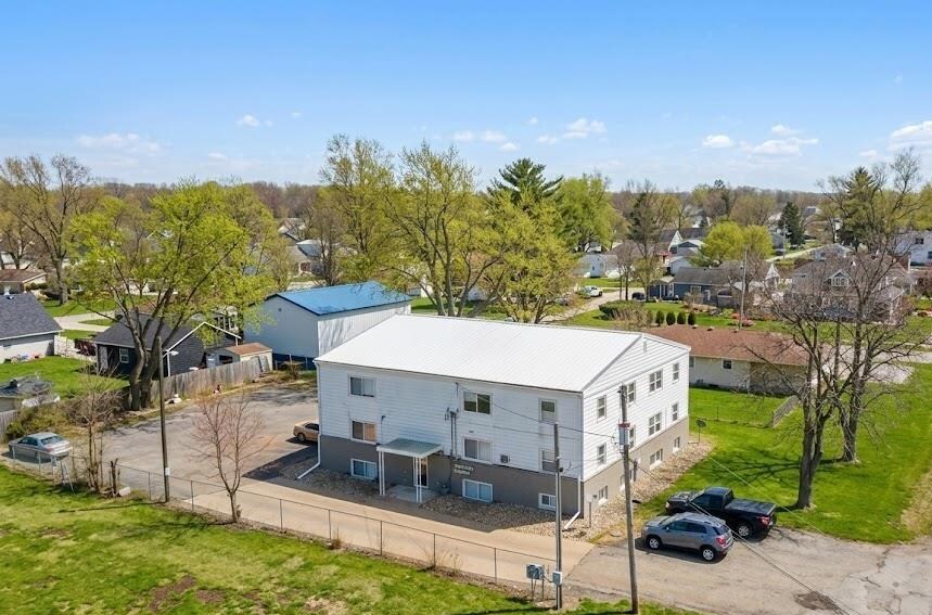 More Photos Of 522 N Main St, Hanna City Apartments For Sale