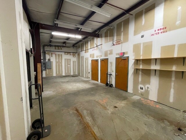 More Photos Of 5621 Departure Dr, Raleigh Light Distribution For Sale