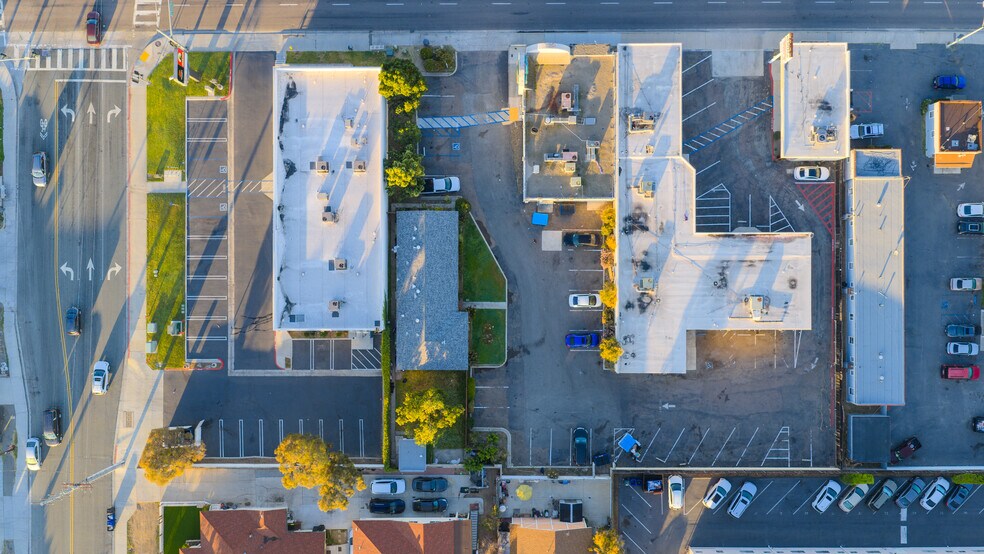 More Photos Of 1085-1093 3rd Ave, Chula Vis, Chula Vista Freestanding For Sale