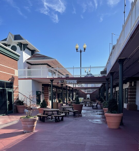 More Photos Of 70 Rehoboth Ave, Rehoboth Beach Storefront For Lease